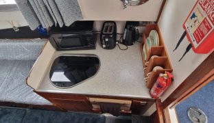 Amerglass 32 - Snowbird - 6 Berth Motor Yacht