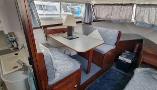 Amerglass 32 - Snowbird - 6 Berth Motor Yacht