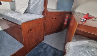 Amerglass 32 - Snowbird - 6 Berth Motor Yacht