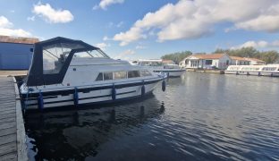 Sheerline 740 - - 2 Berth Inland Cruiser