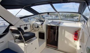 Sheerline 950 Harmony - Hi Light - 5 Berth Ex-Hire Cruiser