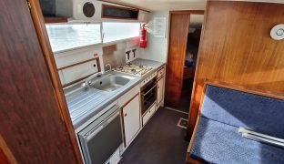 Sheerline 950 Harmony - Hi Light - 5 Berth Ex-Hire Cruiser