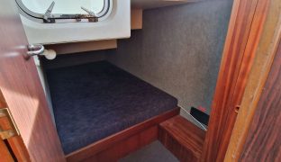 Sheerline 950 Harmony - Hi Light - 5 Berth Ex-Hire Cruiser