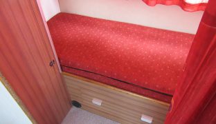 Horizon 35 - Meander - 6 Berth Broads Cruiser