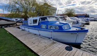 Elysian34 - Pirate of Hearts - 6 Berth Inland Cruiser