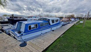 Elysian34 - Pirate of Hearts - 6 Berth Inland Cruiser