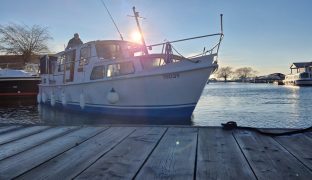 Dutch Steel - Waterfly 111 - 2 Berth Inland River Cruiser