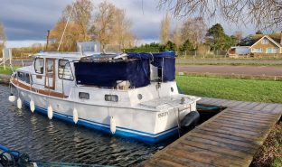 Dutch Steel - Waterfly 111 - 2 Berth Inland River Cruiser