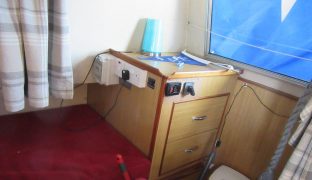 Alphacraft 34 - Meg - 6 Berth River Cruiser