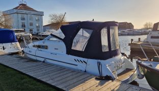 Sealine 24 - Limelight - 4 Berth Sports Cruiser  