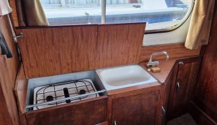 Freeman 22 - Floriana - 4 Berth Classic River Cruiser