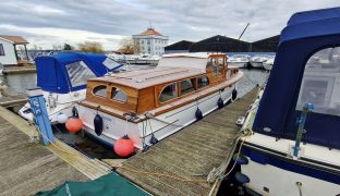 Jack Powles - Noisy Goose  - 4 Berth Wooden River Cruiser