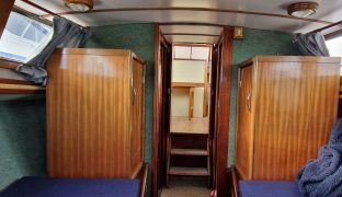 Jack Powles - Noisy Goose  - 4 Berth Wooden River Cruiser