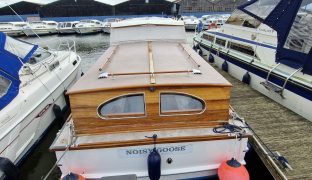 Jack Powles - Noisy Goose  - 4 Berth Wooden River Cruiser