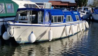 DC30 - Imagine - 4 Berth River Cruiser