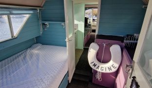 DC30 - Imagine - 4 Berth River Cruiser