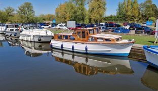 Jack Powles - Noisy Goose  - 4 Berth Wooden River Cruiser