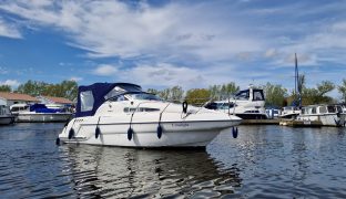 Sealine 24 - Limelight - 4 Berth Sports Cruiser  