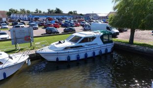 Princess 30 - Edzell Castle - 5 Berth River Cruiser With Everything On Her