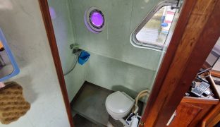 Dutch Boat - Kasian - 4 Berth Inland Cruiser