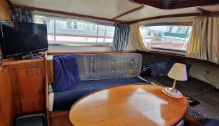 Dutch Boat - Kasian - 4 Berth Inland Cruiser