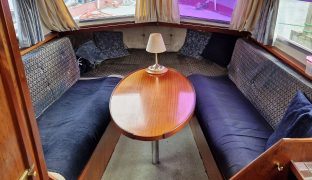 Dutch Boat - Kasian - 4 Berth Inland Cruiser