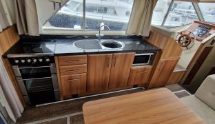 Bounty Buccaneer - Wombie 11 - 4 Berth Inland Cruiser