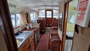 DC 30 - Eclipse - 5 Berth Inland River Cruiser