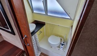 DC 30 - Eclipse - 5 Berth Inland River Cruiser