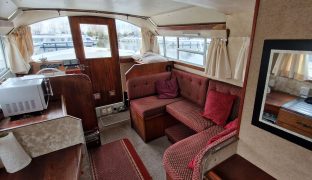 DC 30 - Eclipse - 5 Berth Inland River Cruiser