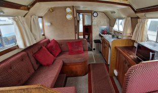 DC 30 - Eclipse - 5 Berth Inland River Cruiser