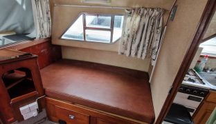 DC 30 - Eclipse - 5 Berth Inland River Cruiser