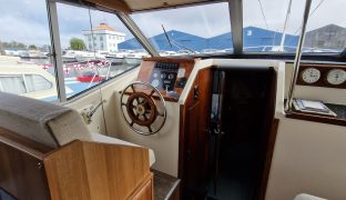 Bounty Buccaneer 34 - Wombie 11 - 4 Berth Inland Cruiser