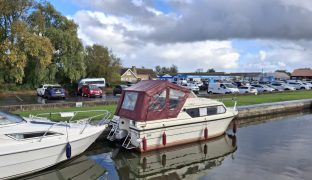 Shetland 4+2 Proper Job - 4 Berth Inland River Cruiser