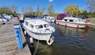 Swanee - 4 Berth Inland River Cruiser