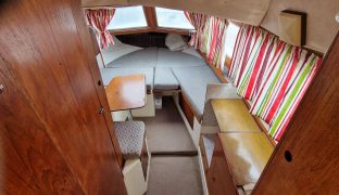 Wavey Rider - Taurus Five - 2 Berth Boat