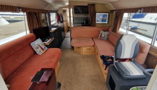 Bermuda 34 - Mashona - 4 Berth Inland River Cruiser