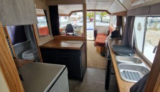 Bermuda 34 - Mashona - 4 Berth Inland River Cruiser