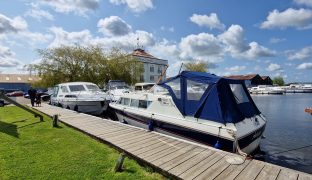 Seamaster - Adagio - 4 Berth Inland River Cruiser