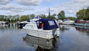 Viking 20 - Svanen - 4 Berth Four berth inland river cruiser