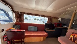 Bermuda 34 - Mashona - 4 Berth Inland River Cruiser