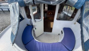 Bermuda 34 - Mashona - 4 Berth Inland River Cruiser