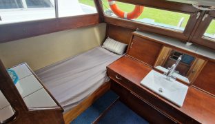 Sea Master 30 - Pollyanna - 6 Berth Inland River Cruiser