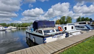 Sea Master 30 - Pollyanna - 6 Berth Inland River Cruiser