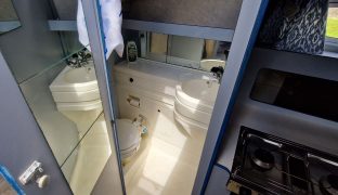 Shadow 26 - Winter Dreamer - 4 Berth Inland River Cruiser