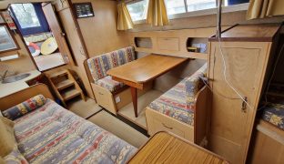 Princess 32 - Aquamarine II - 5 Berth Inland River Cruiser/ Off Shore Capabilities 