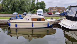 Shetland 4+2 Aurora - 4 Berth Inland River Cruiser