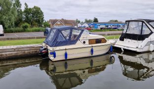 Shetland 4+2 Aurora - 4 Berth Inland River Cruiser