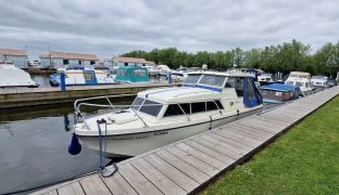 Birchwood 22 - Summer Daze - 4 Berth Inland River Cruiser