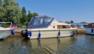 Shetland 4+2 Aurora - 4 Berth Inland River Cruiser